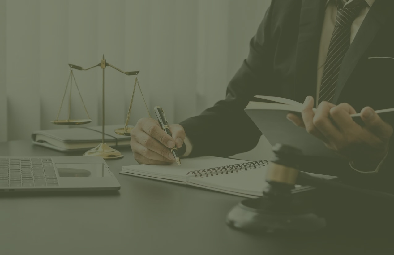 بهترین وکیل برای شکایات کیفری